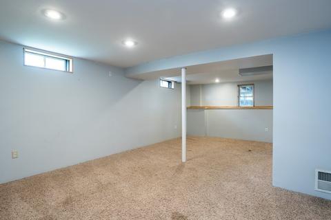 82 Arnold Ave, Springfield, MA 01119 photo 30