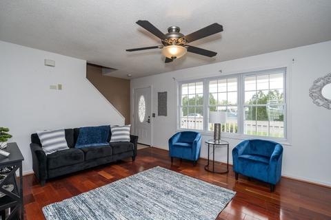 82 Arnold Ave, Springfield, MA 01119 photo 14
