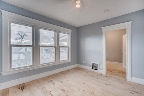 69-71 Willard Ave, Springfield, MA 01109 photo 8