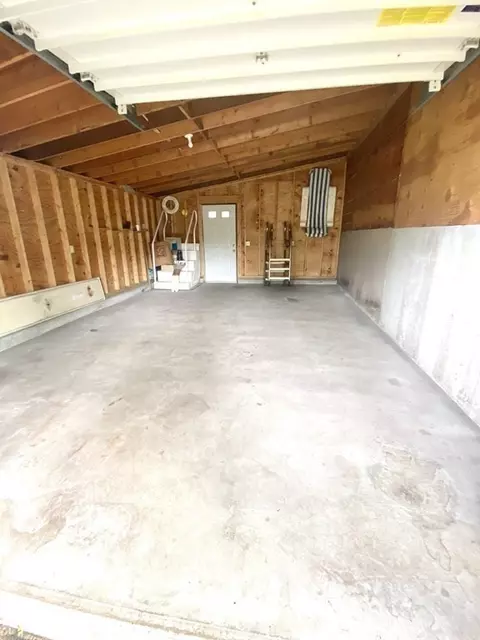 676 Parker St, Springfield, MA 01129 photo 36