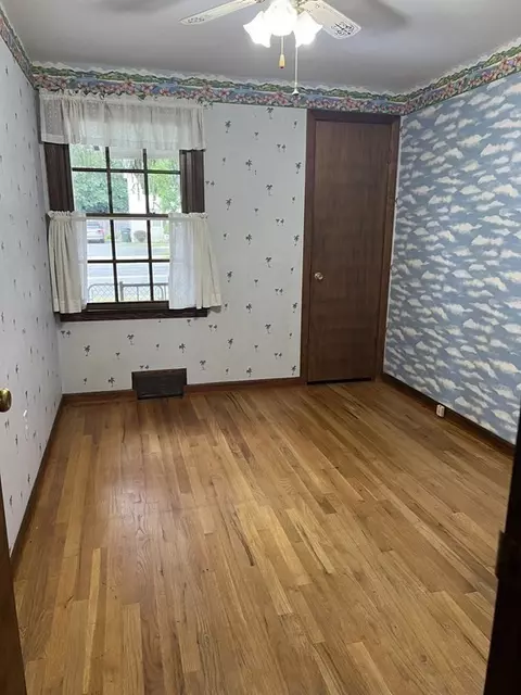 676 Parker St, Springfield, MA 01129 photo 25