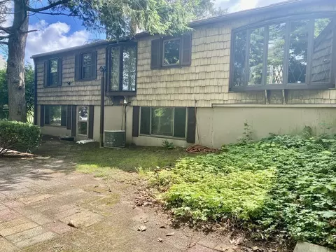 676 Parker St, Springfield, MA 01129 photo 33