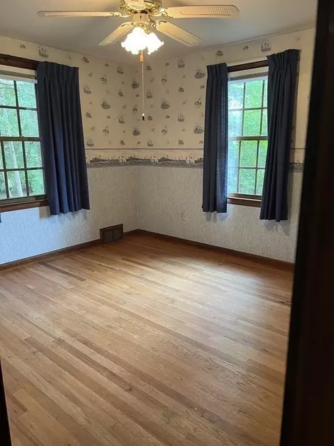 676 Parker St, Springfield, MA 01129 photo 26