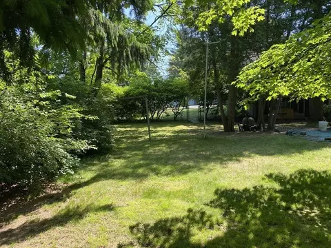 676 Parker St, Springfield, MA 01129 photo 11
