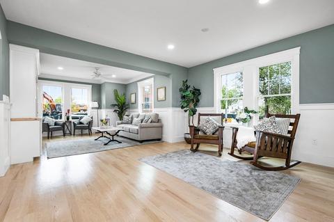 41 E Central St, Natick, MA 01760 photo 4