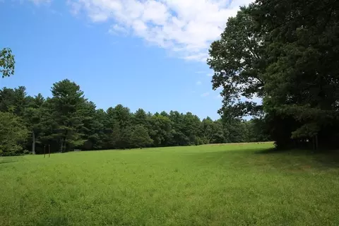 lot4 Powissett St, Dover, MA 02030