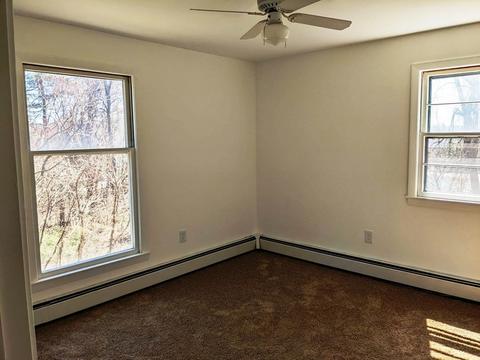 146 Bicentennial Dr, Hooksett, NH 03106 photo 12