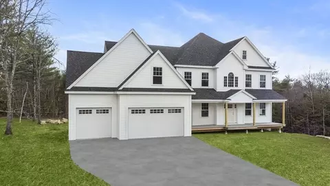 30 Highclere, Windham, NH 03087