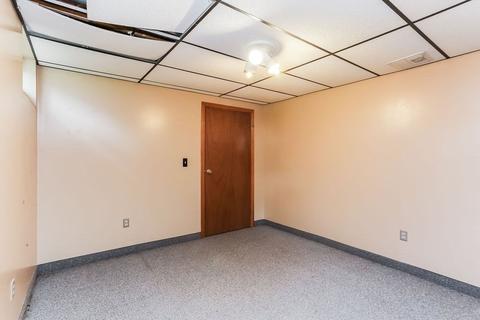 56 Vann St, Springfield, MA 01129 photo 24