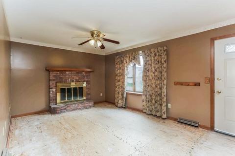 56 Vann St, Springfield, MA 01129 photo 20