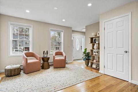 330 Brookside Dr, Gardner, MA 01440 photo 10