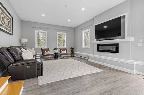 330 Brookside Dr, Gardner, MA 01440 photo 6