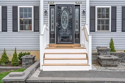 330 Brookside Dr, Gardner, MA 01440 photo 2
