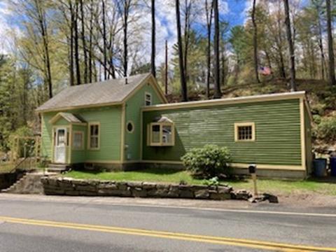 32 North St, Erving, MA 01344 photo 3