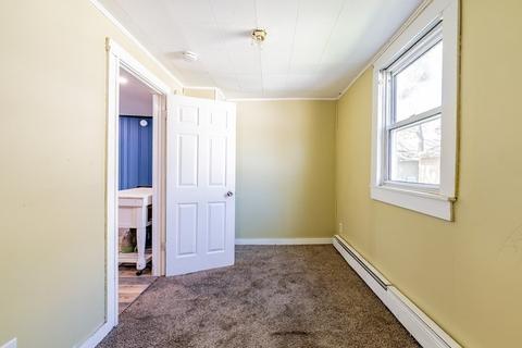 272 Denver St, Springfield, MA 01109 photo 29