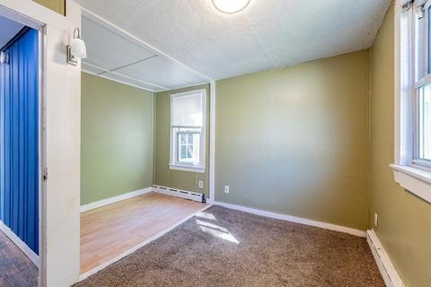 272 Denver St, Springfield, MA 01109 photo 17