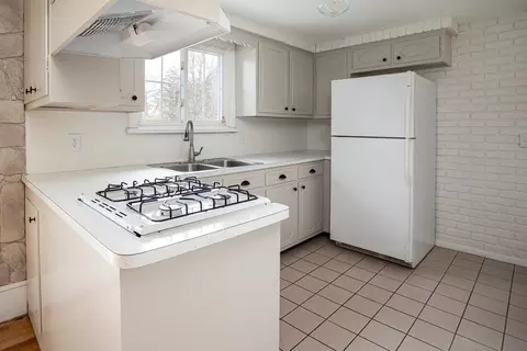 1132 Langley St, Fall River, MA 02720 photo 15