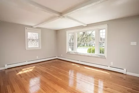 1132 Langley St, Fall River, MA 02720 photo 11