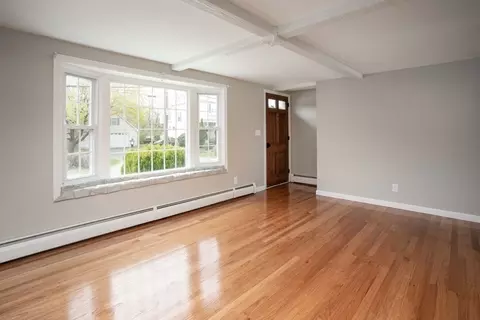 1132 Langley St, Fall River, MA 02720 photo 12