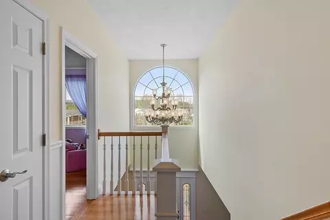 11 Arrow St, Worcester, MA 01604 photo 28
