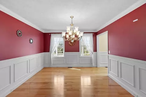 11 Arrow St, Worcester, MA 01604 photo 14