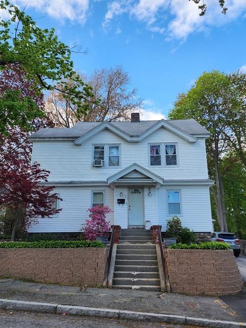 2 Thayer St, Worcester, MA 01603