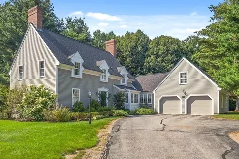 14 Wright Farm, Concord, MA 01742