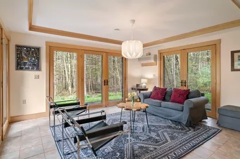 62 Buffam Rd, Pelham, MA 01002 photo 14