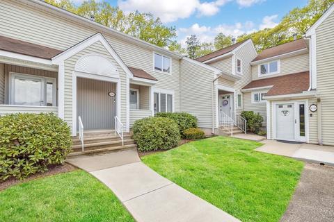 2205 Boston Rd #L111, Wilbraham, MA 01095