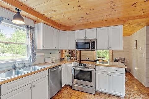 3 Noel Dr, Ashburnham, MA 01430 photo 14