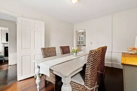 25 Summer St, Marblehead, MA 01945 photo 9