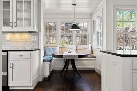 25 Summer St, Marblehead, MA 01945 photo 18