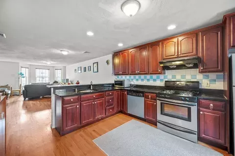 135 Everett St, Boston, MA 02128 photo 1