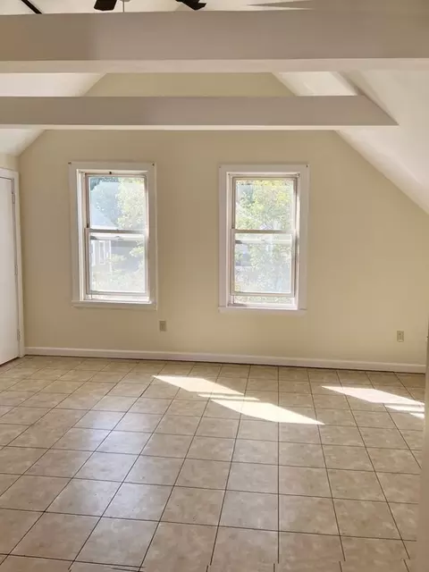 39 Pond St, Beverly, MA 01915 photo 8