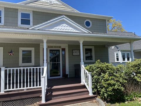 100 Union Point Rd, Webster, MA 01570 photo 3