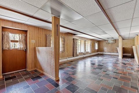 252 Massasoit Rd, Worcester, MA 01604 photo 25