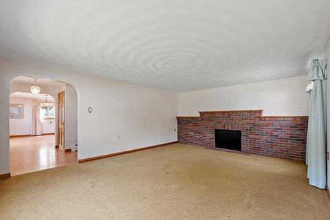 252 Massasoit Rd, Worcester, MA 01604 photo 14