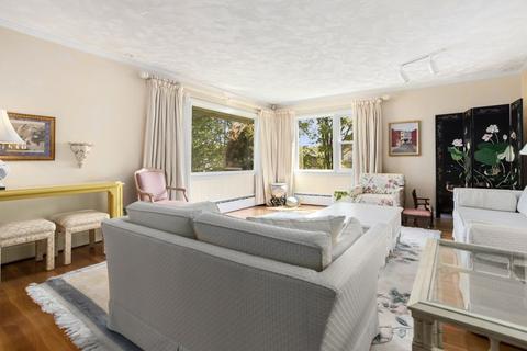 47 Staaf Rd, Saugus, MA 01906 photo 5