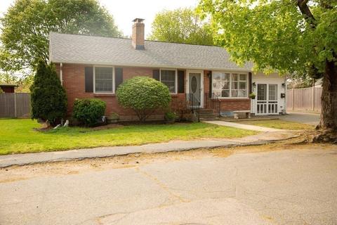 37 Chipman Rd, Beverly, MA 01915 photo 2