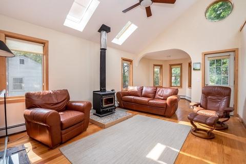 70 Clisby Ave, Dedham, MA 02026 photo 15
