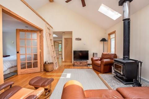 70 Clisby Ave, Dedham, MA 02026 photo 18