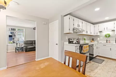 178 Lowell St #1, Reading, MA 01867 photo 7