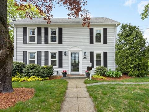 201 Water St, Framingham, MA 01701