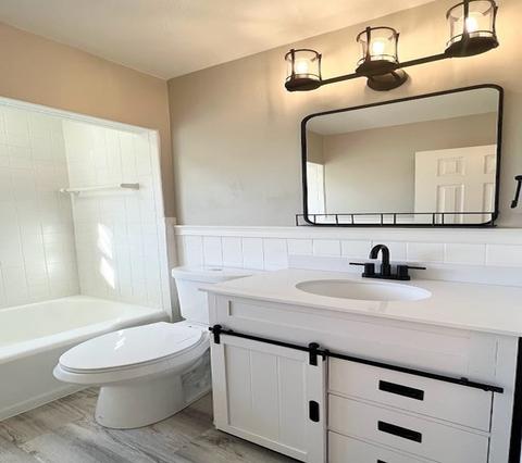 86 Haven Ave, Chicopee, MA 01013 photo 25