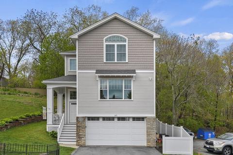 349 Hamilton St, Worcester, MA 01604 photo 29