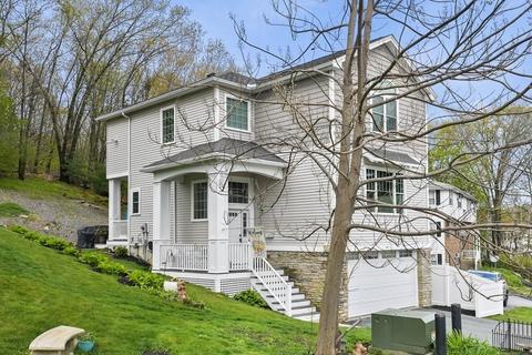 349 Hamilton St, Worcester, MA 01604 photo 30