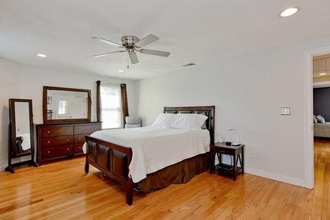 53 Holmes Rd, Dedham, MA 02026 photo 15