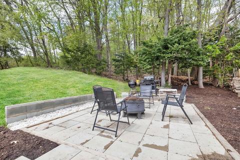 68 Hearthstone Ter, Chicopee, MA 01020 photo 30