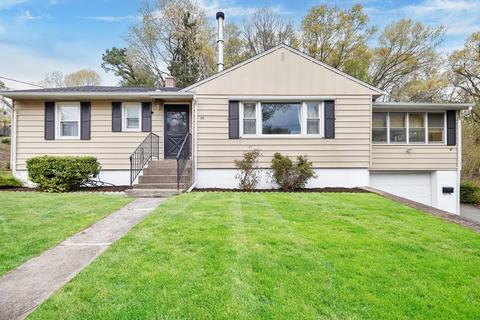 68 Hearthstone Ter, Chicopee, MA 01020 photo 1