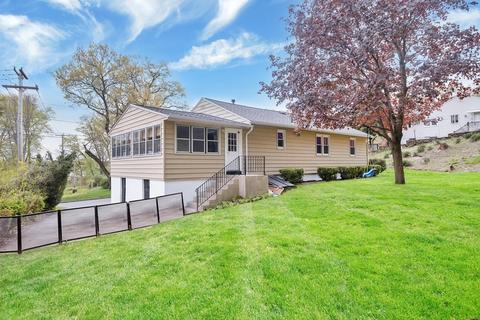 68 Hearthstone Ter, Chicopee, MA 01020 photo 31